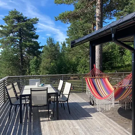 Hagaasen By Norgesbooking - With Amazing View * Omholt